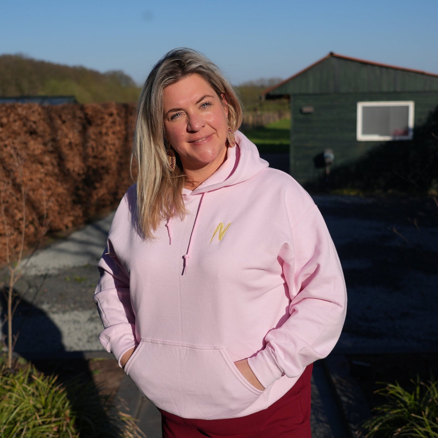 Jammer Joh!! Hoodie – Familie Nijenhuis Statement Piece - de familie Nijenhuis